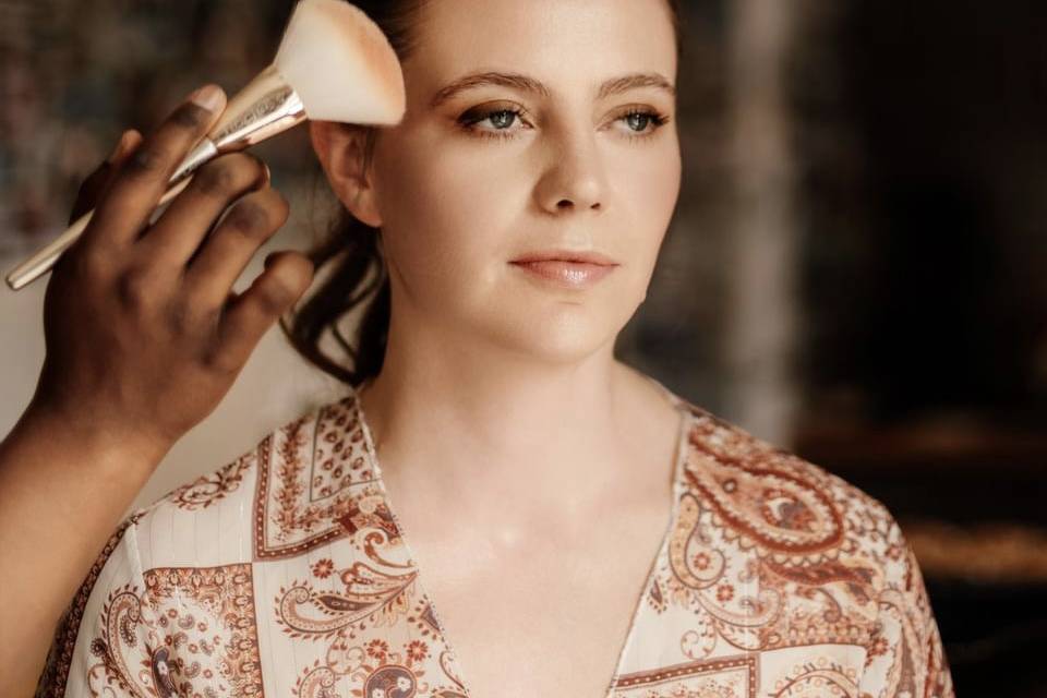 Maquillage+ coiffure mariée