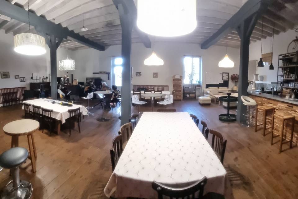Salle de restaurant / bar