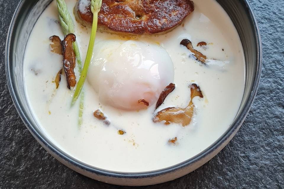 Oeuf parfait aux asperges