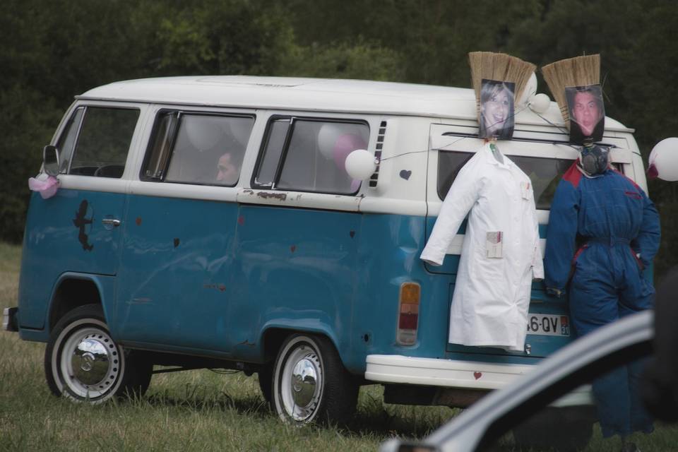 Voiture balai mariage