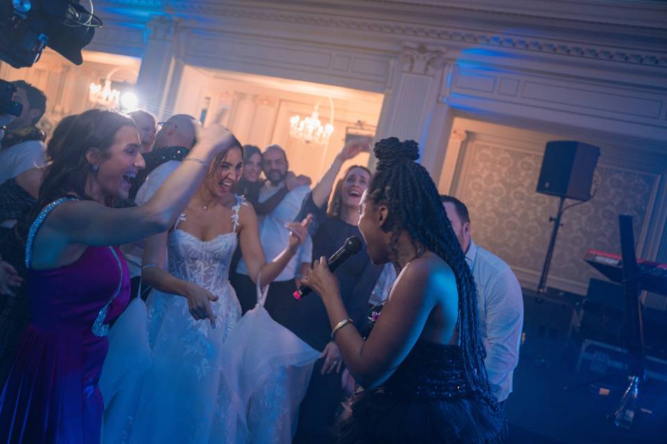 Live band & DJ — première danse des mariés