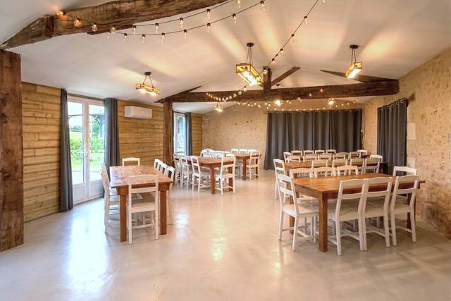 Salle principale 100m²