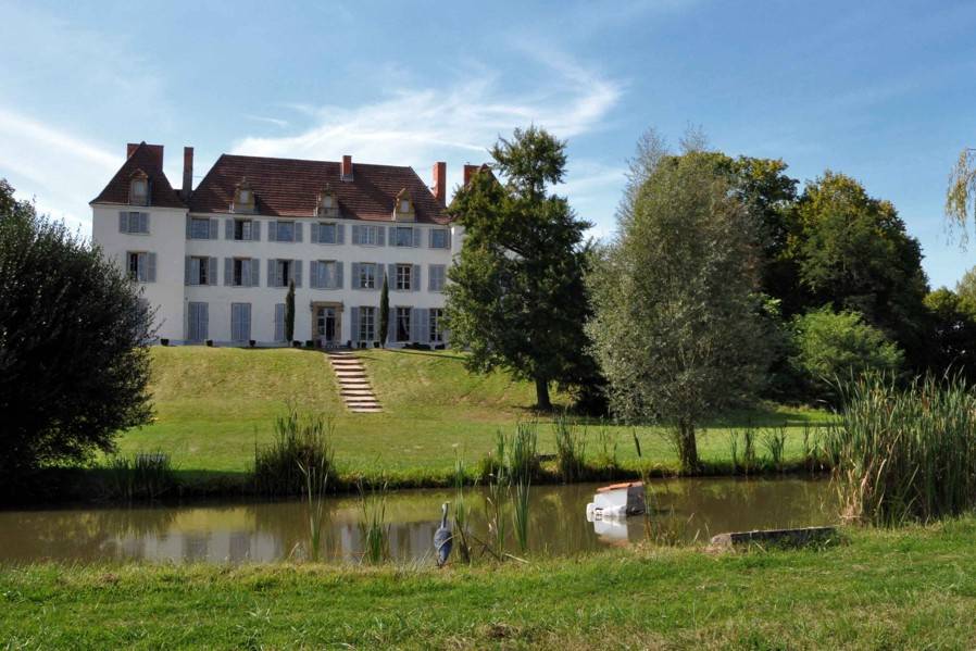 Vue du Château de Matel