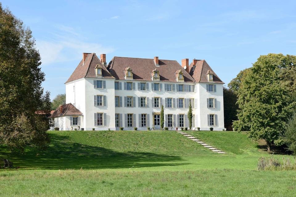 Château de Matel vu du Parc