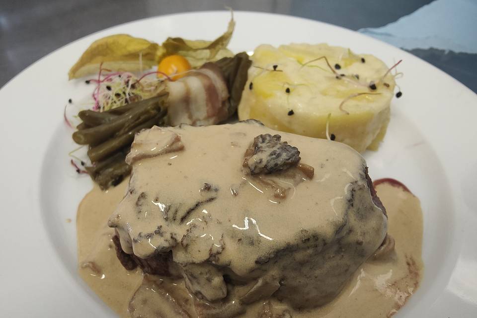 BOEUF AUX MORILLES