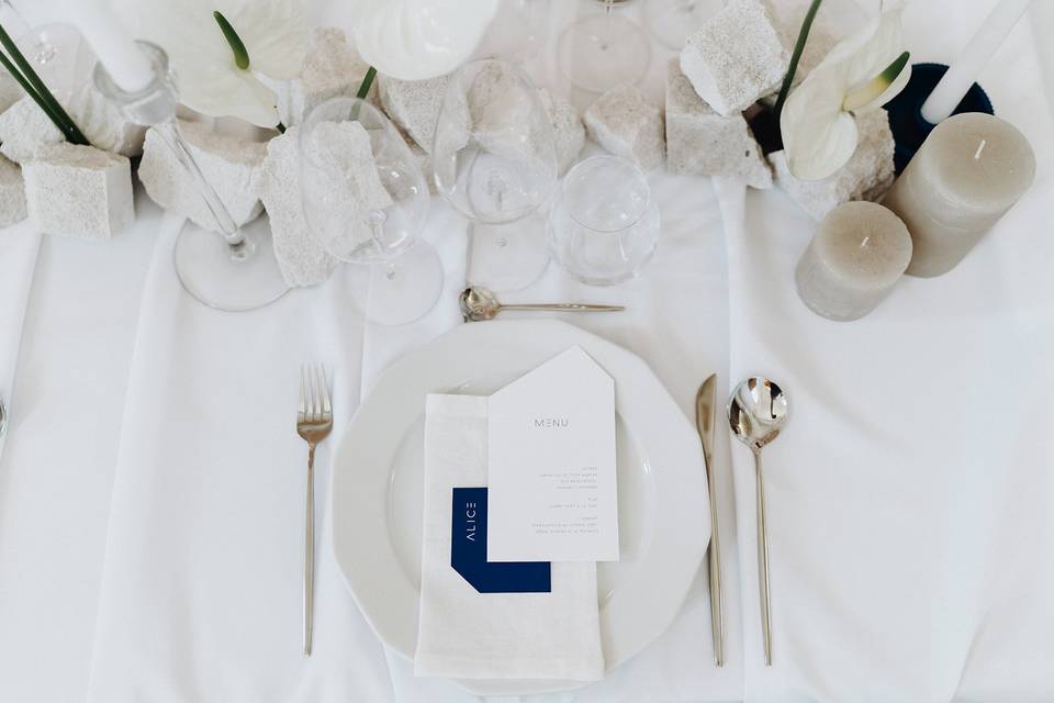 Une Table