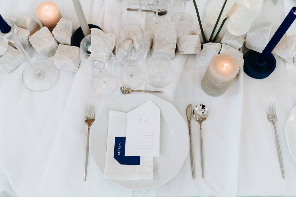Une Table
