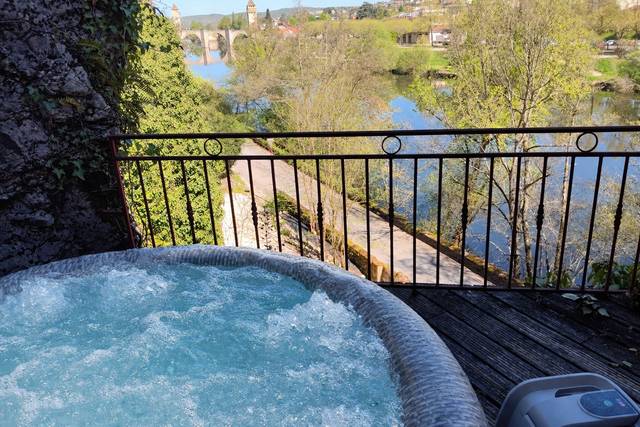 Spa rooftop