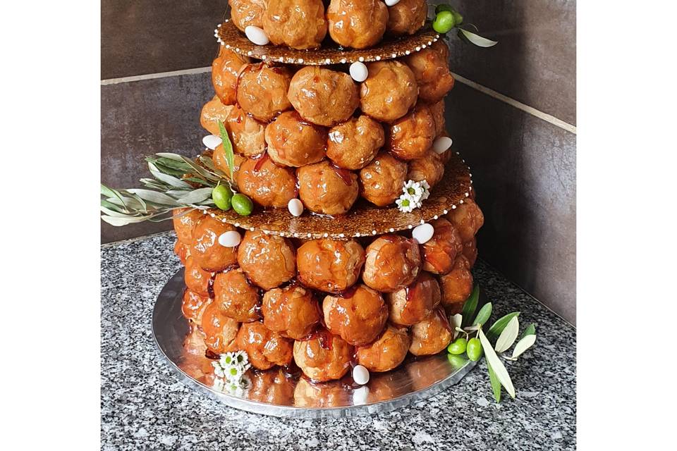 Croquembouche cylindrique