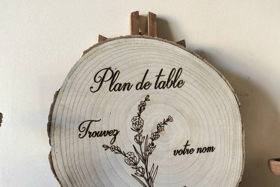 Gravure bois plan de table