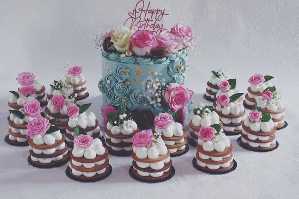 Drip Cake floral