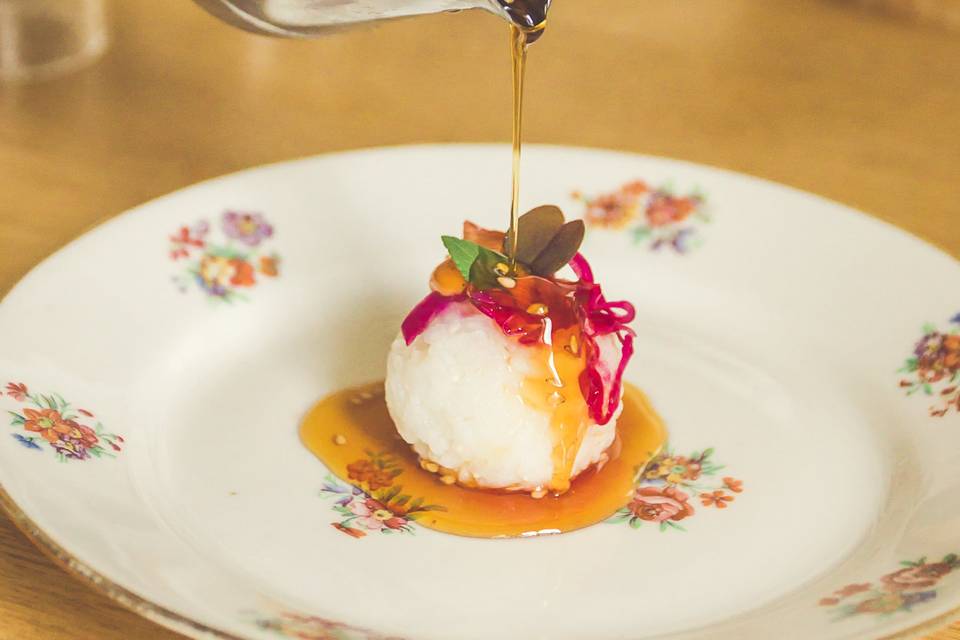 Onigiri Kimshi et sauce umami