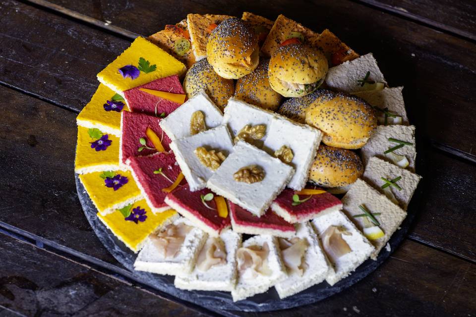 PLATEAU_APPETIZER_ASSORTI_COULEUR_VARIETIES