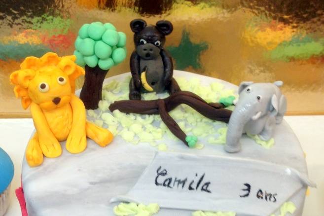 Jungle cake