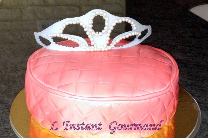 L Instant Gourmand Wedding Cake Designer