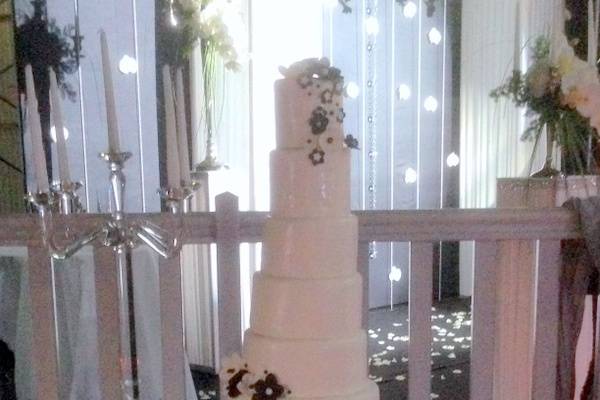 Wedding cake baroque florale