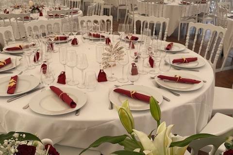 Deco tables