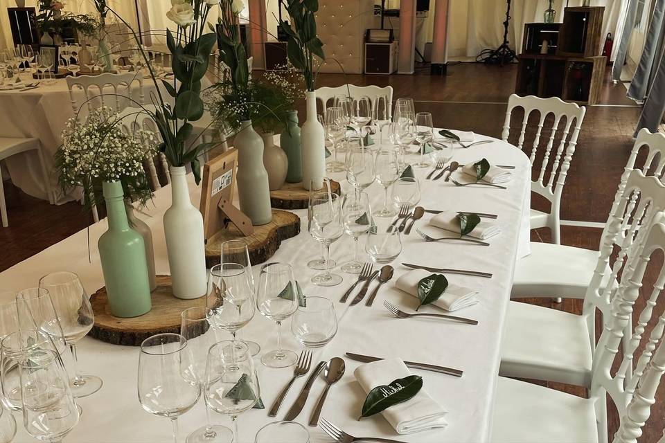 Deco tables chapiteau