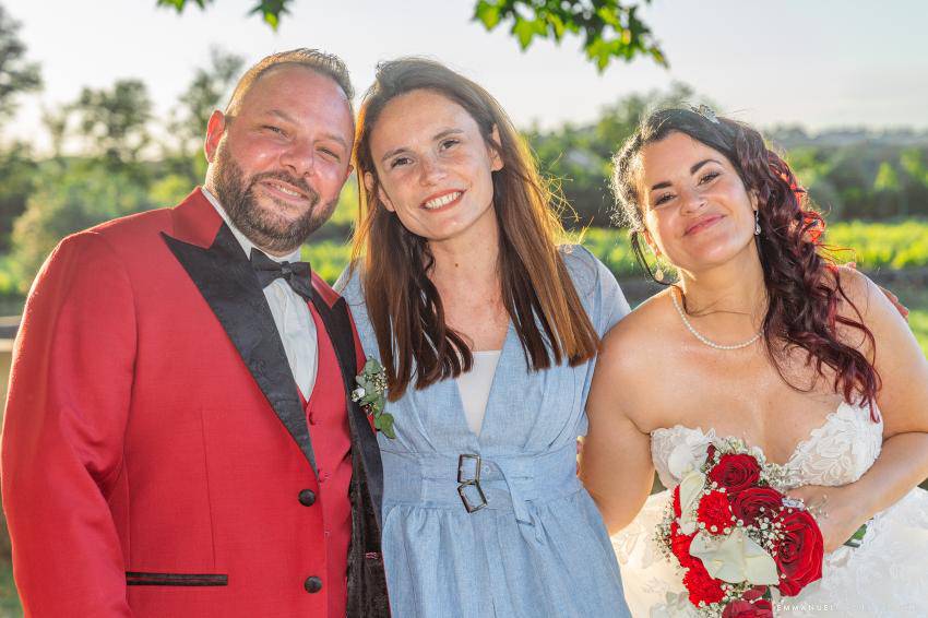 Mélanie avec ses mariés
