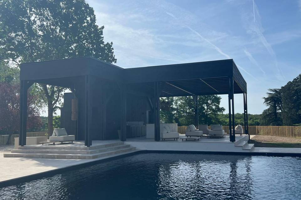 Piscine et pool house