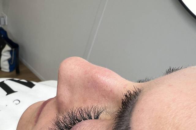 Extension de cils mixte