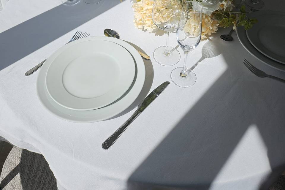 Jolie Table