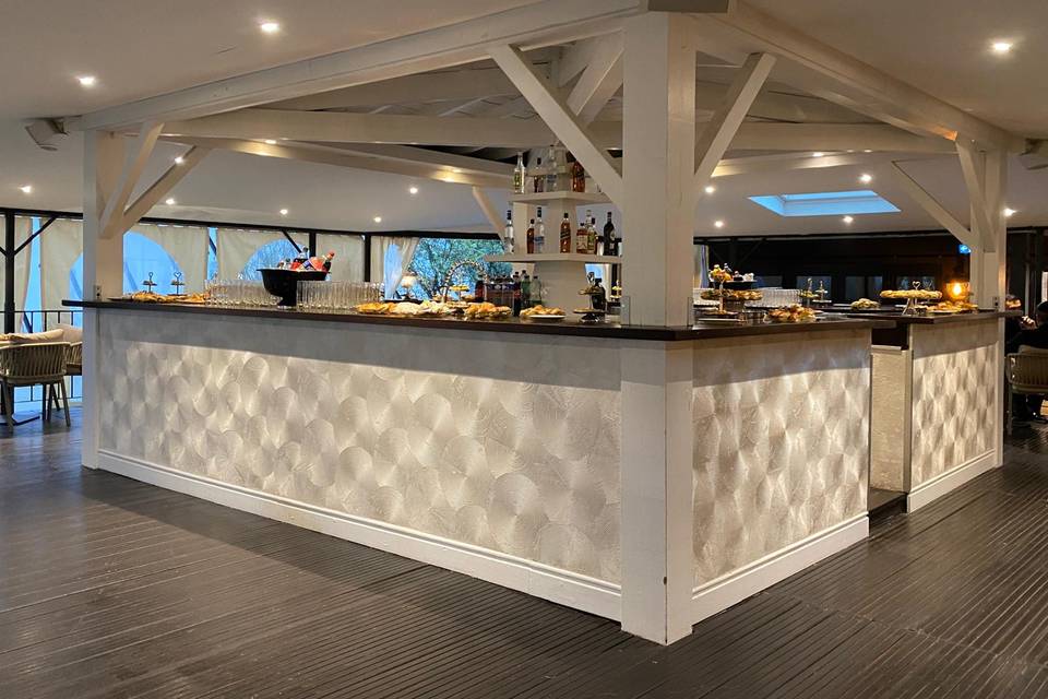 Terrasse extérieur bar