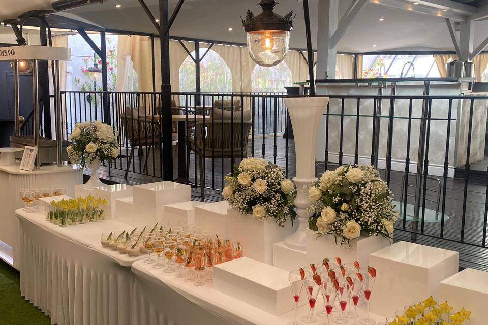 Buffet cocktail
