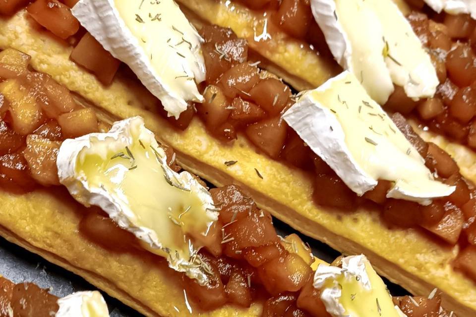 Tarte fine aux pommes caramébe