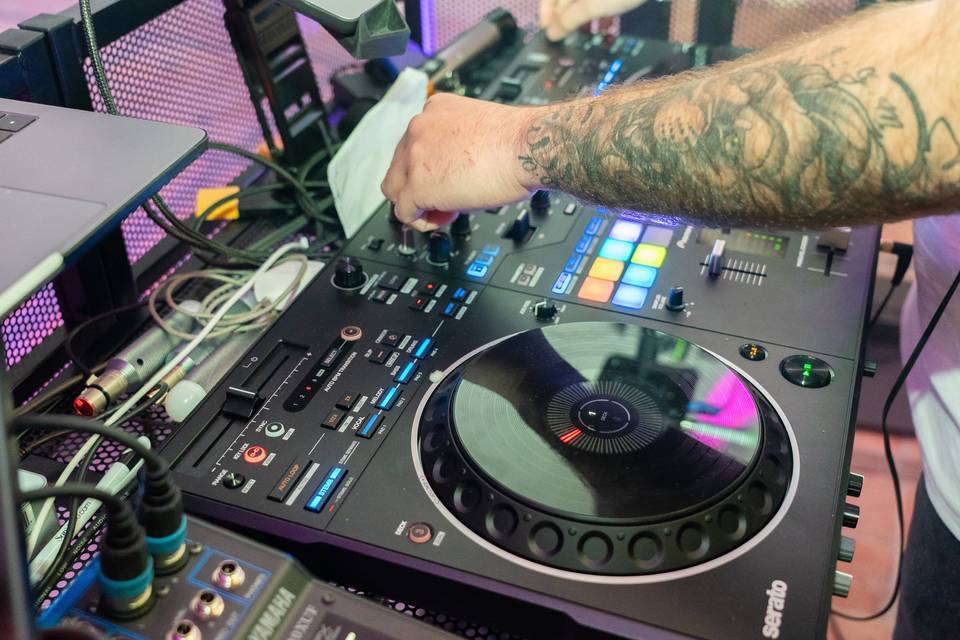 Mains mixeur