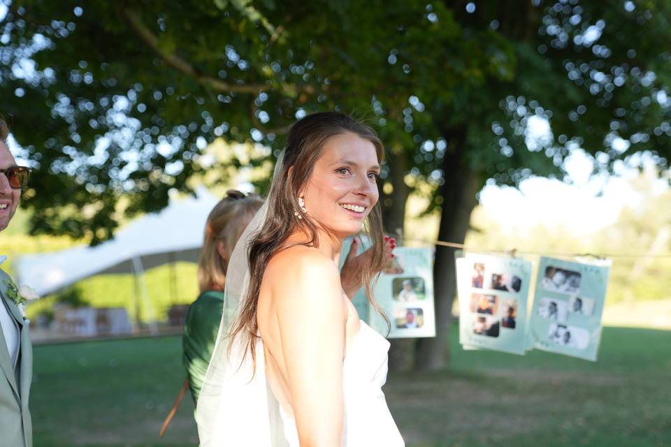Sourire de la mariée