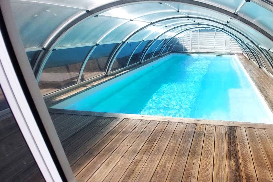 Piscine couverte, chauffée