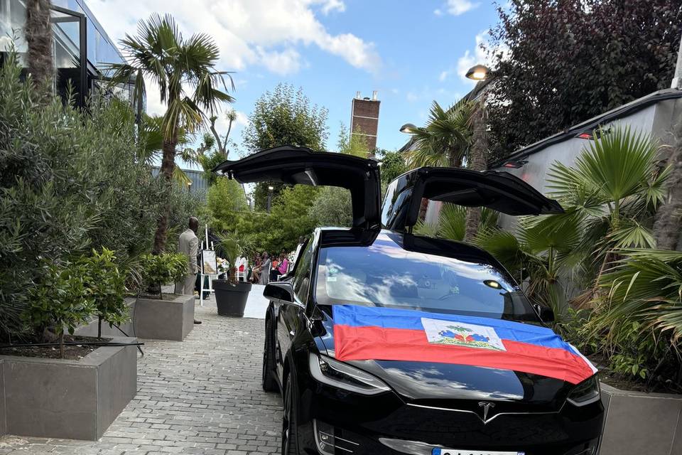 Tesla Model X