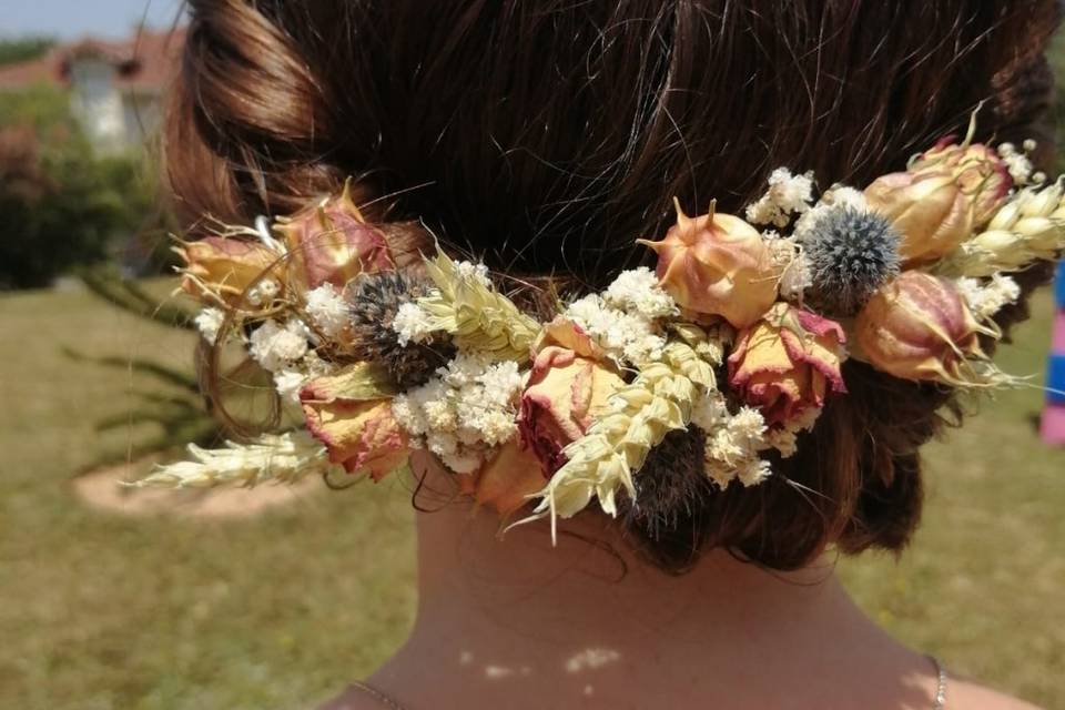 Broche cheveux fleurs séchées