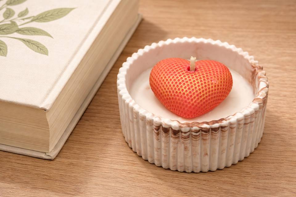 Bougie Coeur en Jesmonite