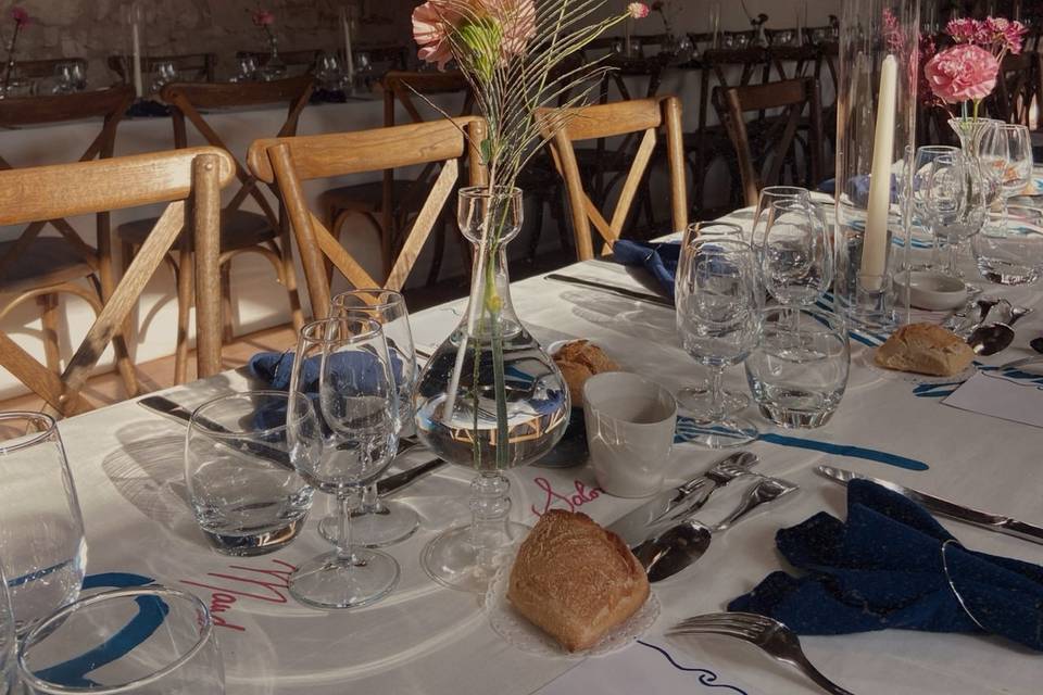 Table par Amore Club