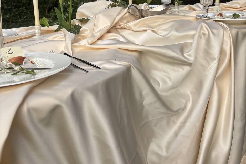 Table par Amore Club