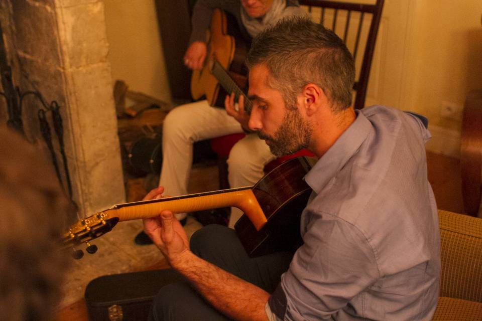 Julien à la guitare soliste