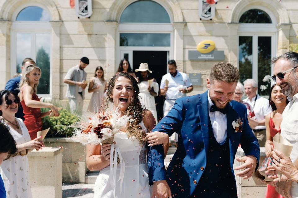 FELICITATIONS MANON ET ROMAIN.