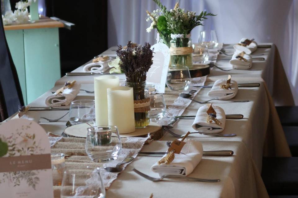 Dressage de table