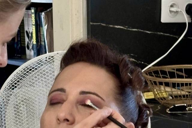 14h Makeup