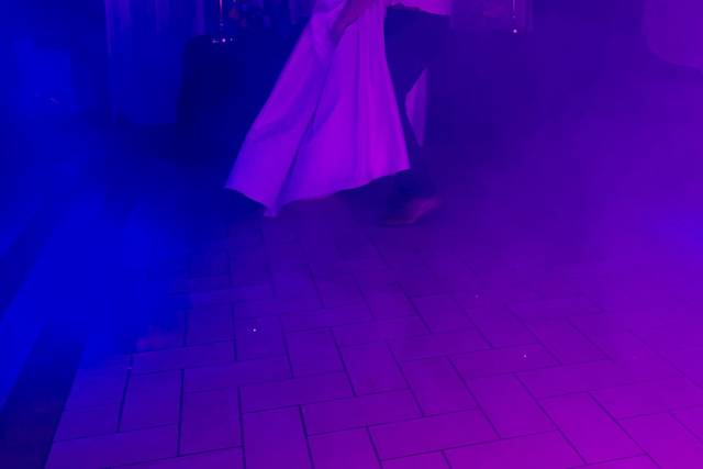 23h30 Ouverture du bal