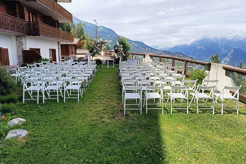 Cérémonie Extérieure Vue