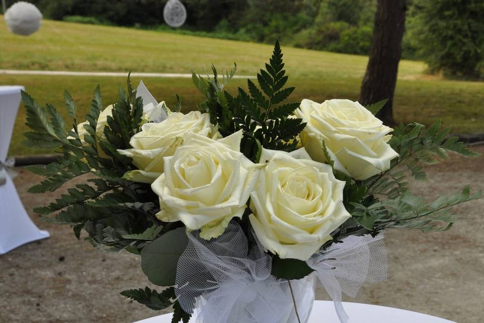 Fleurs des bancs en bouquets