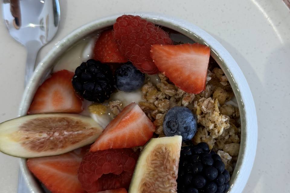 Fresh bowl