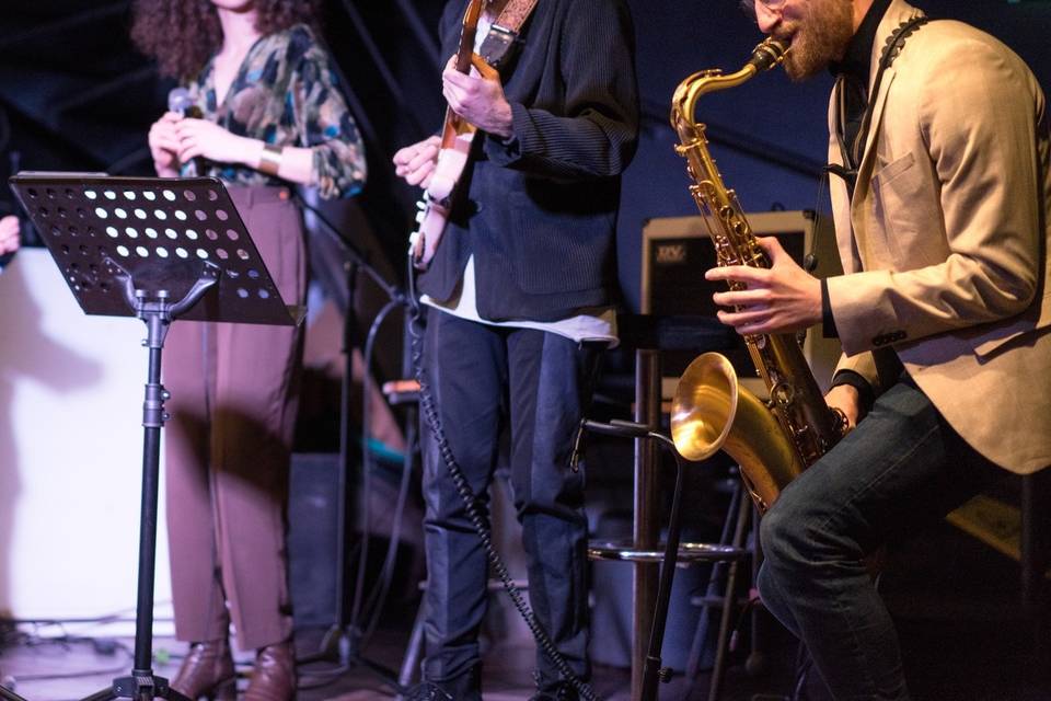 En trio avec saxophone