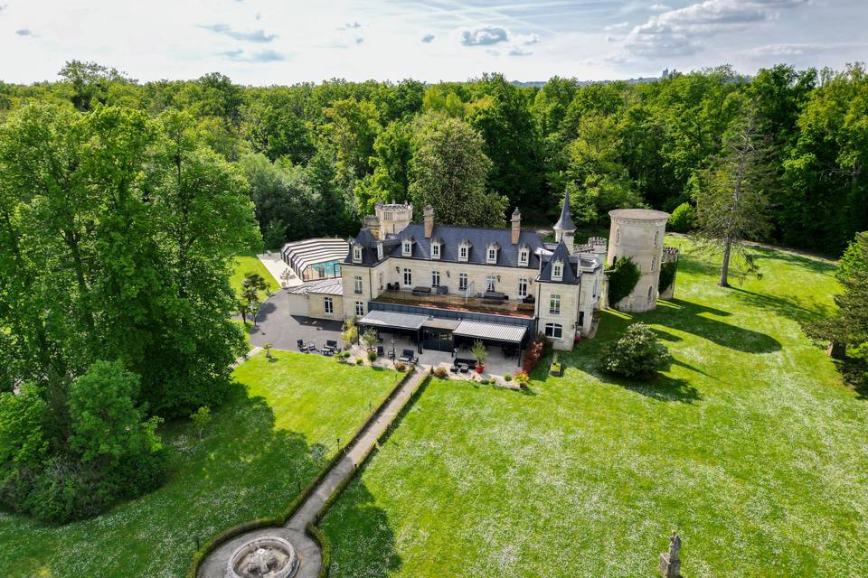 Drone Chateau de Breuil