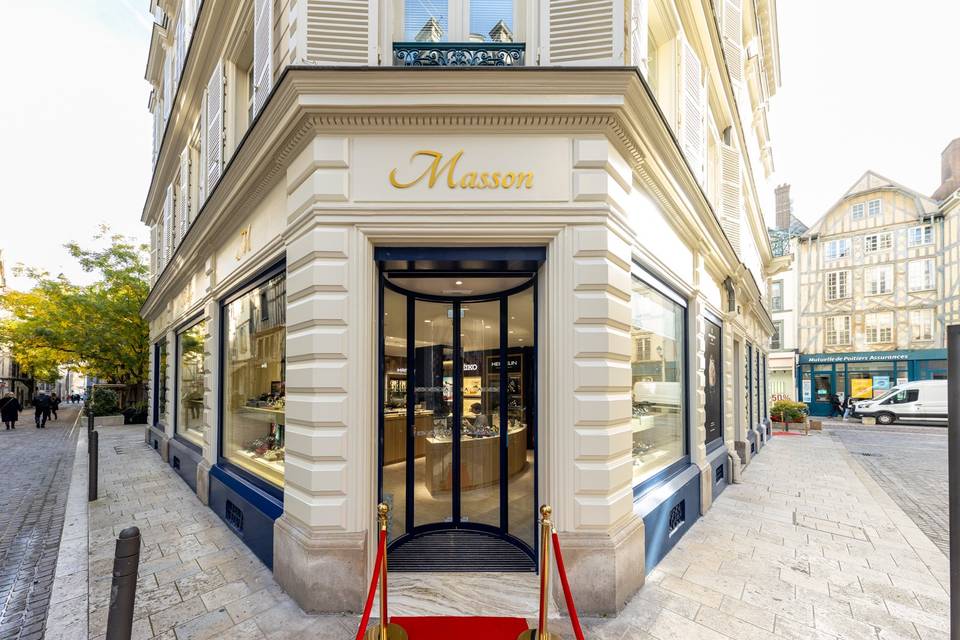 Entrée de notre partie montre