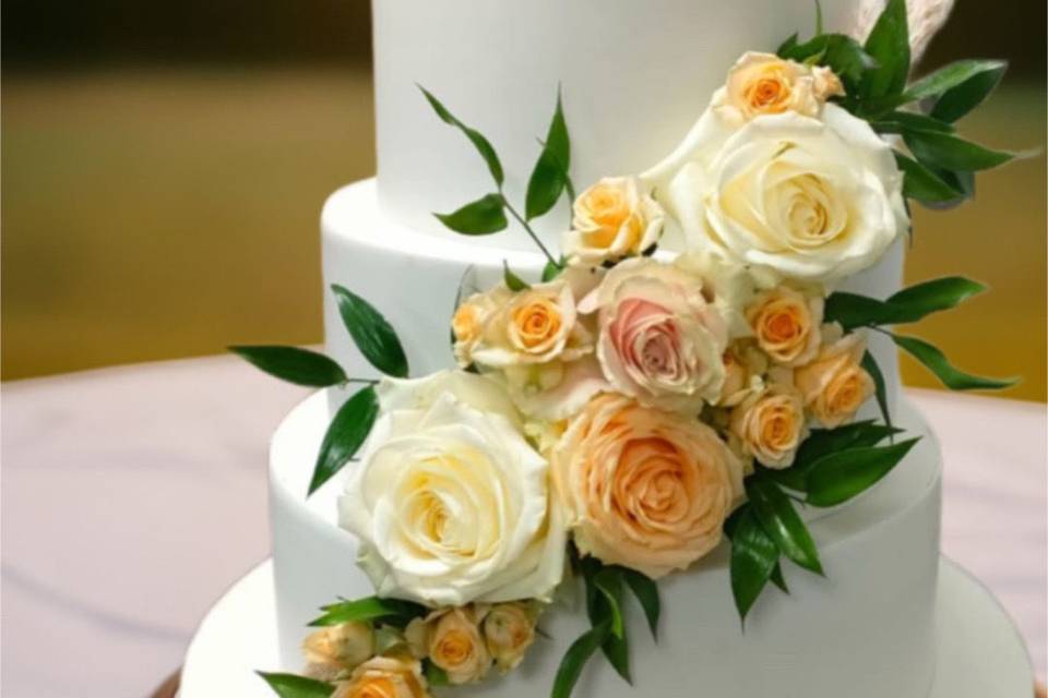 Weddingcake 3 étages roses