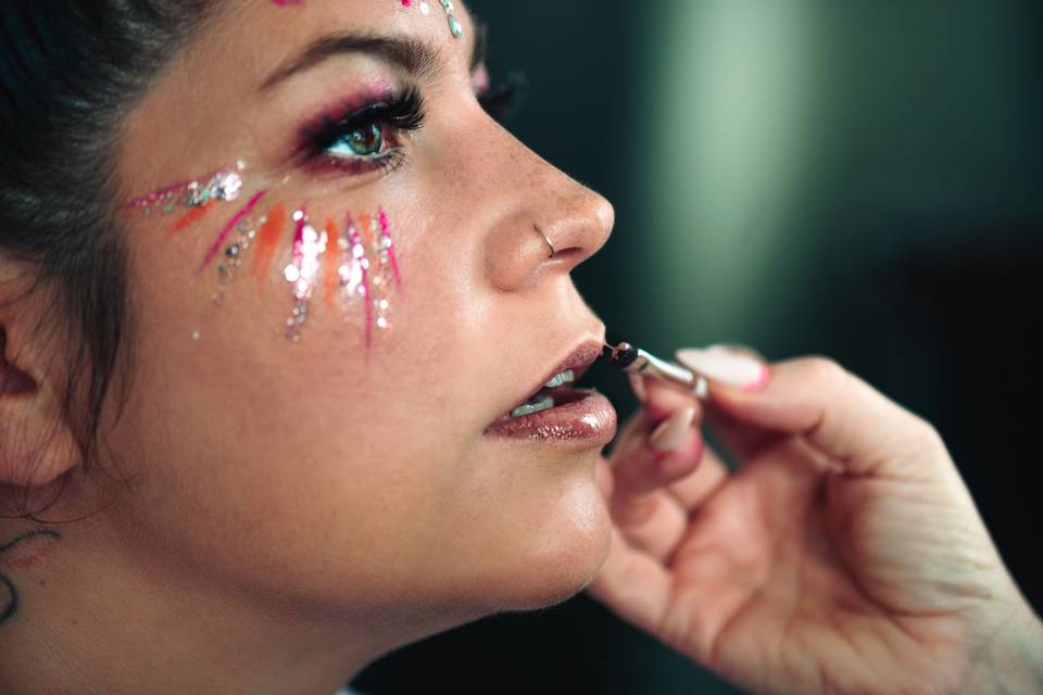 Maquillage festival paillettes